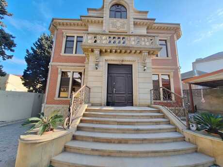 4 otaqlı həyət evi/bağ evi - Avtovağzal m. - 420 m²