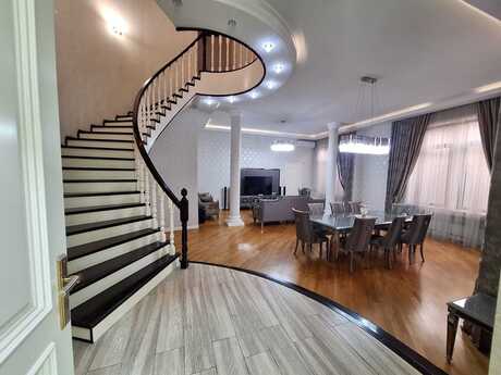 4 otaqlı həyət evi/bağ evi - Avtovağzal m. - 420 m²