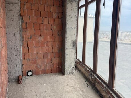 3 otaqlı yeni tikili - Ağ şəhər q. - 157 m²
