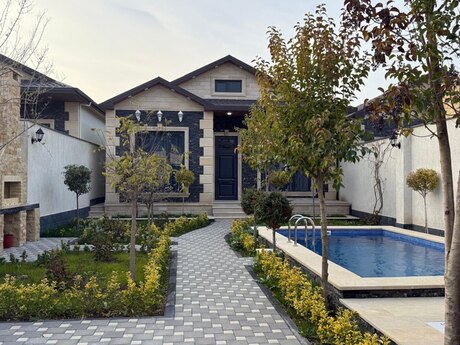 4 otaqlı həyət evi/bağ evi - Şüvəlan q. - 180 m²