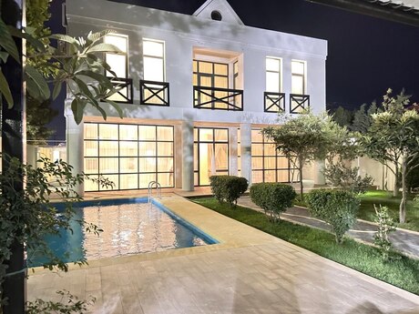 4 otaqlı həyət evi/bağ evi - Mərdəkan q. - 300 m²