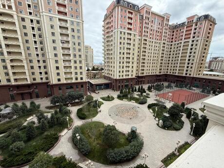 2 otaqlı yeni tikili - Elmlər Akademiyası m. - 86 m²