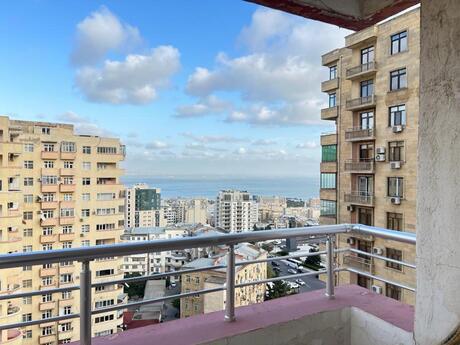 5 otaqlı yeni tikili - İçəri Şəhər m. - 250 m²