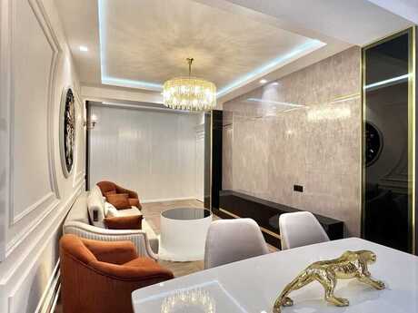 2-комн. новостройка - Бинагадинский р. - 70 м²