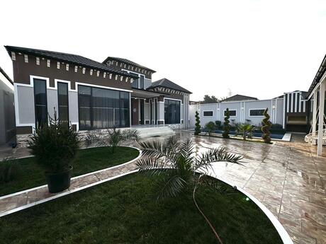 4 otaqlı həyət evi, 185 m², Şüvəlan: 450 000 ₼ 2