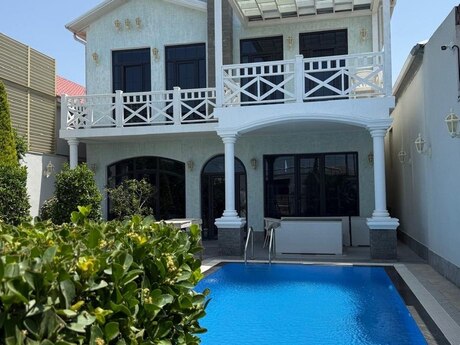 4 otaqlı həyət evi/bağ evi - Mərdəkan q. - 240 m²