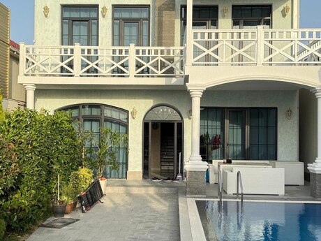 4 otaqlı həyət evi/bağ evi - Mərdəkan q. - 240 m²