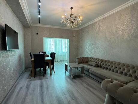 3-комн. новостройка - Насиминский  р. - 130 м²