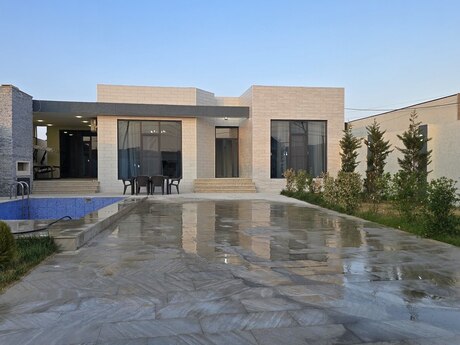 4 otaqlı həyət evi/bağ evi - Şüvəlan q. - 220 m²