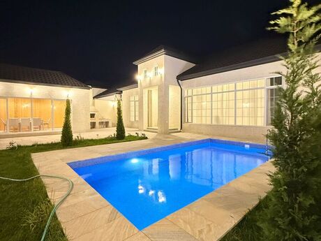 4 otaqlı həyət evi/bağ evi - Şüvəlan q. - 180 m²