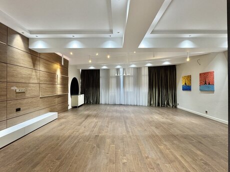 5 otaqlı yeni tikili - Elmlər Akademiyası m. - 285 m²
