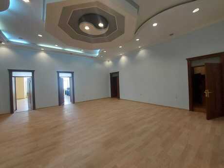 Obyekt - İçəri Şəhər m. - 290 m²