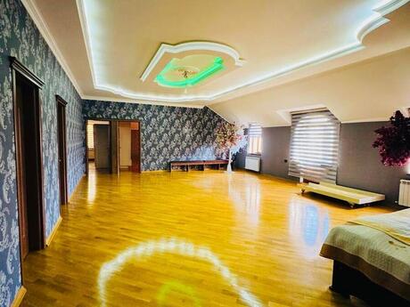 16 otaqlı həyət evi/bağ evi - 8-ci mikrorayon q. - 720 m²