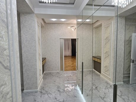 3-комн. новостройка - м. Кара Караев - 120 м²