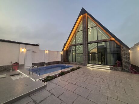 4 otaqlı həyət evi/bağ evi - Şüvəlan q. - 110 m²