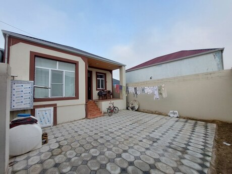 3 otaqlı həyət evi/bağ evi - Binə q. - 100 m²