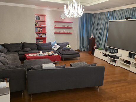 5 otaqlı yeni tikili - Şah İsmayıl Xətai m. - 240 m²