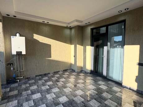 4 otaqlı həyət evi/bağ evi - Mərdəkan q. - 150 m²