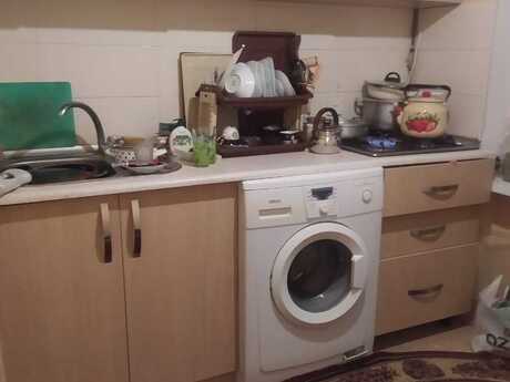1 otaqlı köhnə tikili - Şah İsmayıl Xətai m. - 35 m²
