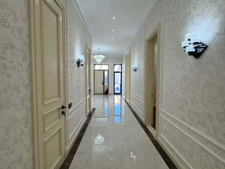 House with Garden, Villa For Sale