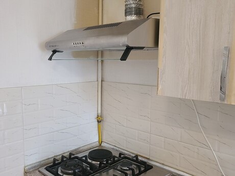 1 otaqlı həyət evi/bağ evi - Avtovağzal m. - 35 m²