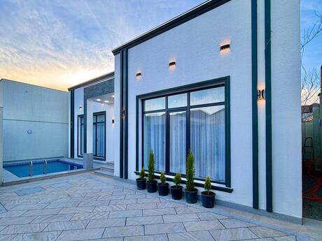 3 otaqlı həyət evi/bağ evi - Şüvəlan q. - 150 m²