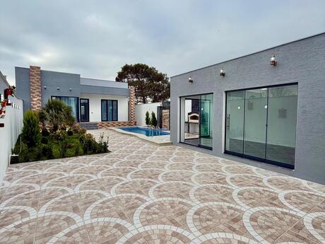 4 otaqlı həyət evi/bağ evi - Şüvəlan q. - 170 m²