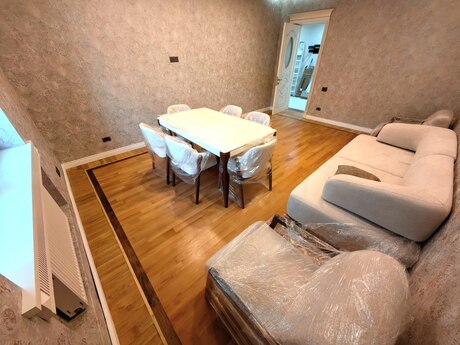 Kirayə 2 otaqlı mənzil, 90 m², 28 May: 1 200 ₼/ay 5
