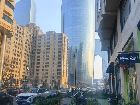 Объявление №5791936 - Баку, м. 28 мая, 2-комн., 90 м², 2/6 этаж