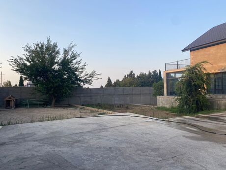 5 otaqlı həyət evi/bağ evi - Novxanı q. - 350 m²