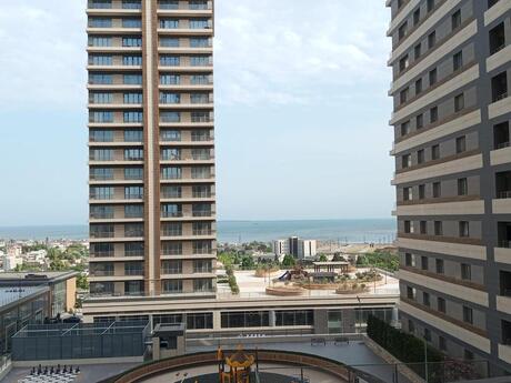 4 otaqlı yeni tikili - Ağ şəhər q. - 194 m²