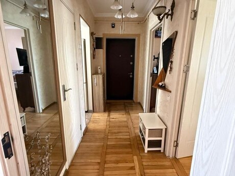 3 otaqlı köhnə tikili - Nəsimi r. - 70 m²
