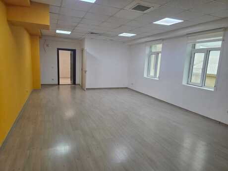 2-комн. офис - м. Нариман Нариманов - 100 м²