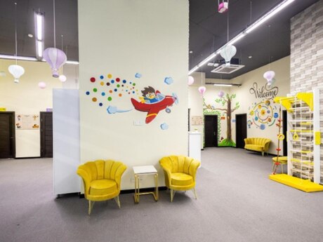 Obyekt - Ağ şəhər q. - 290 m²