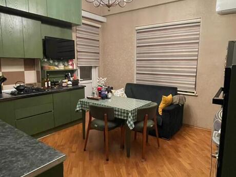3 otaqlı yeni tikili - İnşaatçılar m. - 137 m²