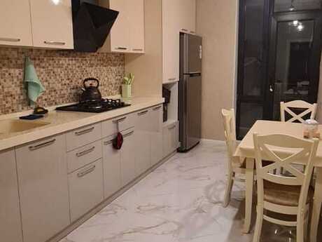 Kirayə 2 otaqlı mənzil, 78 m², 28 May: 1 200 ₼/ay 5