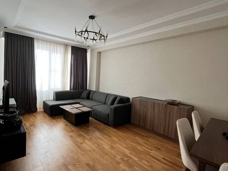 2-комн. новостройка - м. Кара Караев - 70 м²