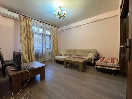 2 otaqlı yeni tikili - Şah İsmayıl Xətai m. - 66 m²