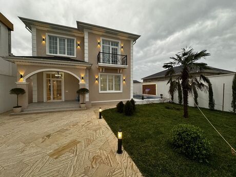 4 otaqlı həyət evi/bağ evi - Şüvəlan q. - 180 m²