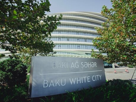 Obyekt - Ağ şəhər q. - 180 m²