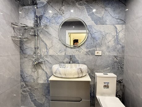 2 otaqlı köhnə tikili - Elmlər Akademiyası m. - 50 m²