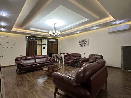 3 otaqlı yeni tikili - Nizami m. - 175 m²