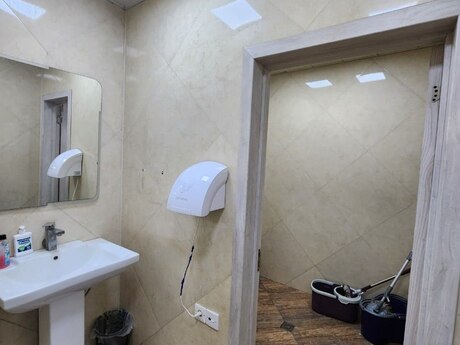 7 otaqlı ofis - Nizami m. - 380 m²