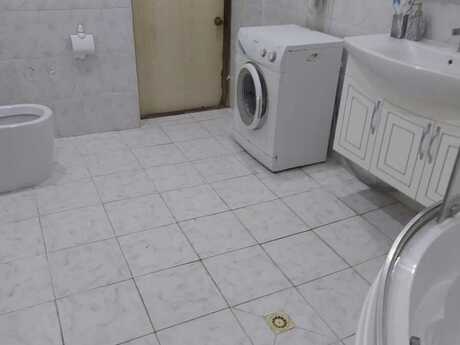 5 otaqlı həyət evi/bağ evi - Mərdəkan q. - 250 m²