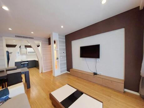 2 otaqlı yeni tikili - 28 May m. - 90 m²