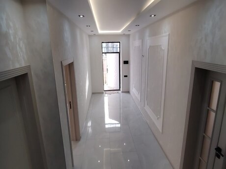 6-комн. дом/дача - пос. Биладжары - 280 м²