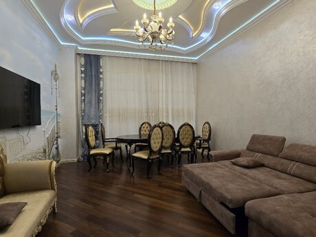 4-комн. новостройка - м. Шах Исмаил Хатаи - 145 м²