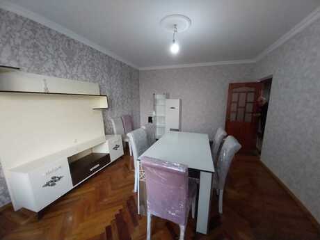 3 otaqlı köhnə tikili - Neftçilər m. - 72 m²