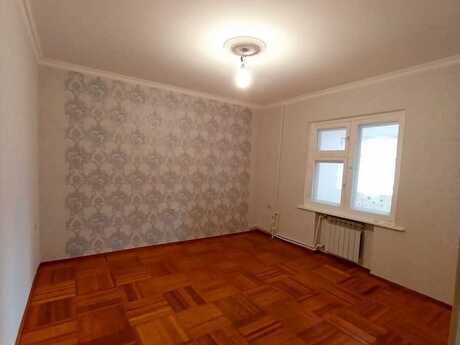 3 otaqlı köhnə tikili - Neftçilər m. - 72 m²