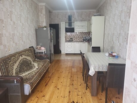 3 otaqlı yeni tikili - 8 Noyabr m. - 92 m²